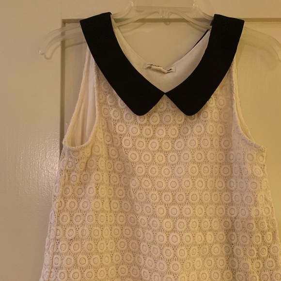 Lilis’s Closet from Anthropologie - Picture 2 of 4